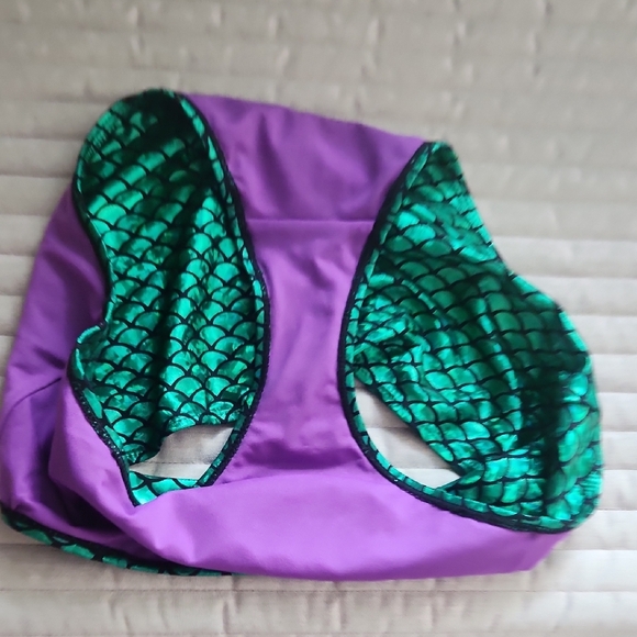 Hot Topic X Disney Green and Purple Mermaid Scale High-Waisted Bikini Bottoms - Picture 5 of 5